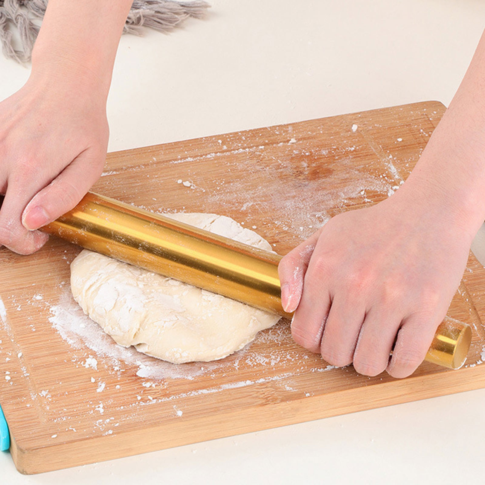 Kitchen Gadgets Gold - 金の色の麺棒、製菓道具、クッキー、麺類を巻くためのステンレス製の麺棒、金属製の餃子皮の麺棒、ベーカリー、キッチン用品