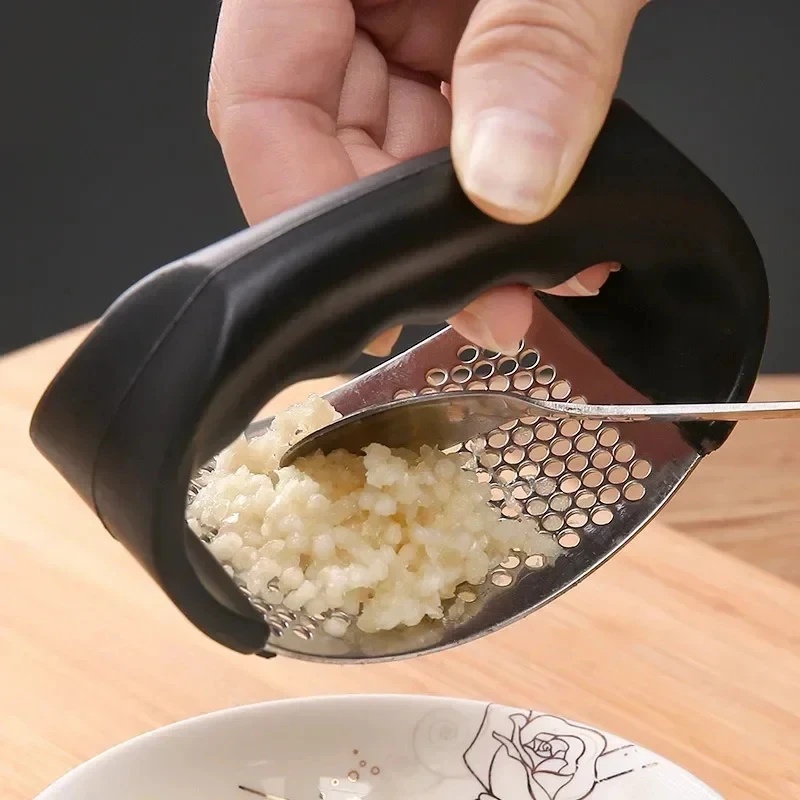 1/6個 ステンレス製ガーリックプレスクラッシャー 手動ガー - Kitchen Gadgets Ninja のレビューと価格