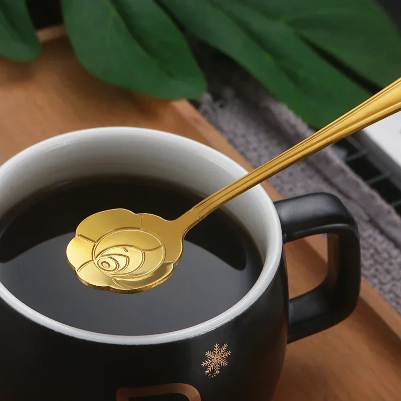 ステンレス鋼チェリーローズフラワーゴールドスクープコーヒース - Kitchen Gadgets Gold のレビューと価格